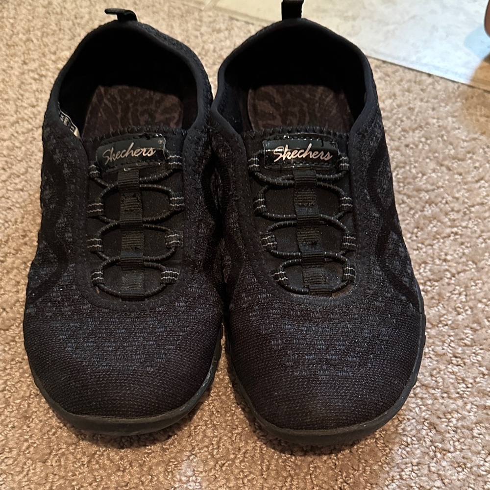 Skechers Women's Black Slip-On Sneakers